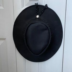 Black Leather Small Hat